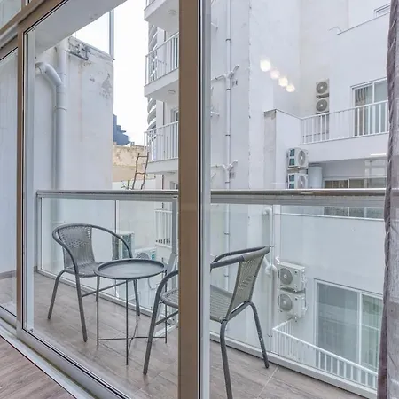 Stylish 1bedroom In The Heart Of St Julians 203 *